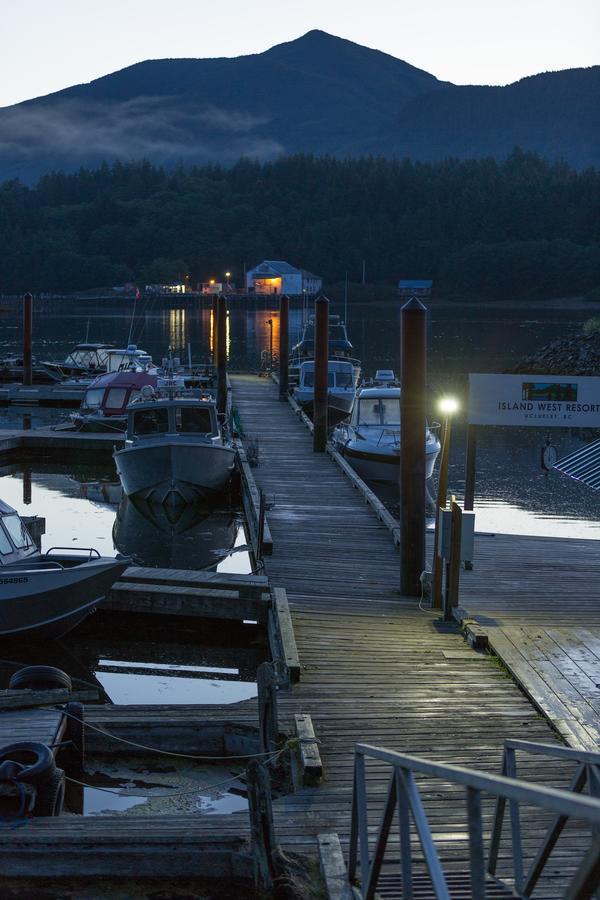 Island West Resort Ucluelet Exterior photo